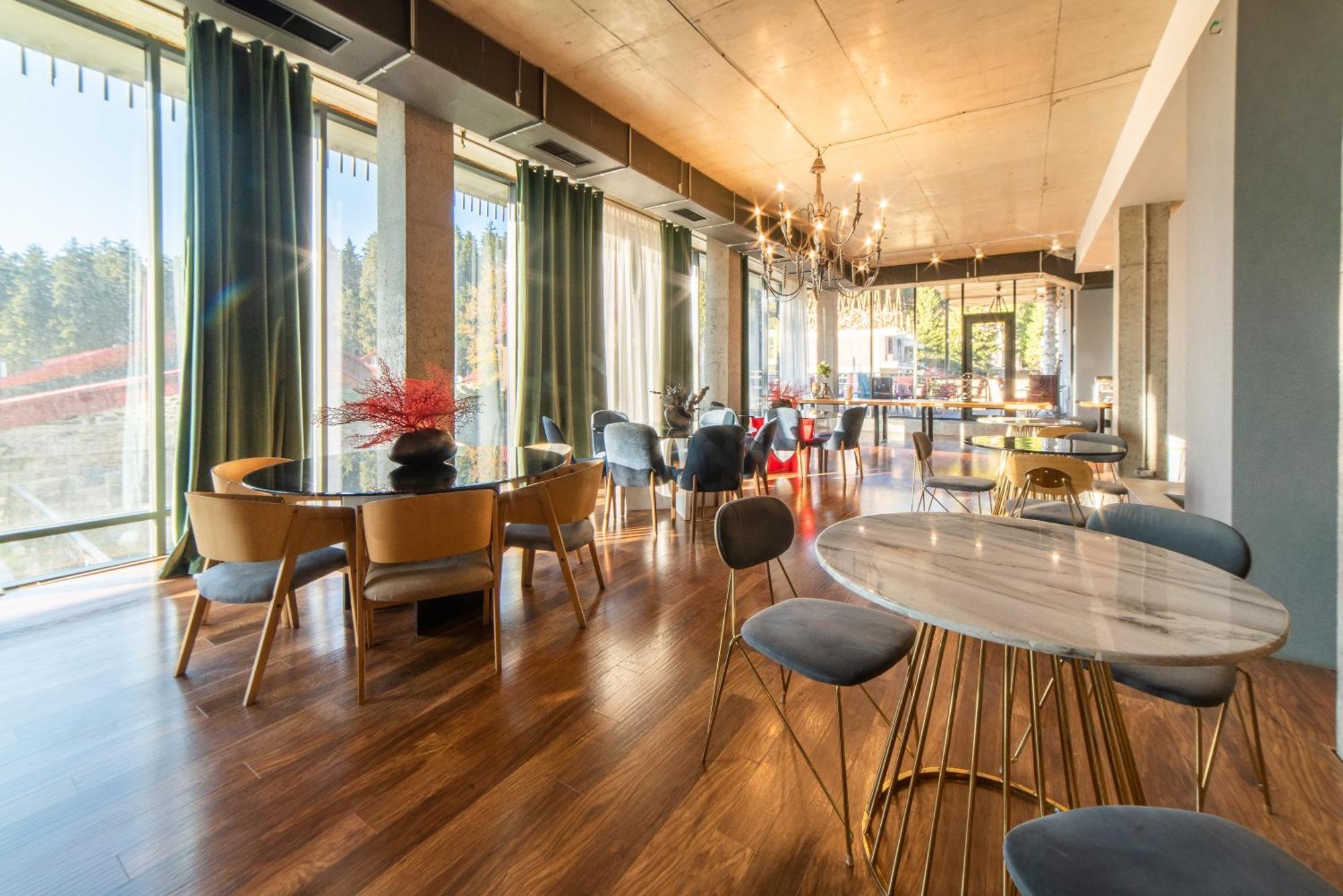 Grand Noel Bakuriani Hotel Ngoại thất bức ảnh